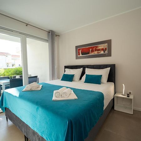 Relax Apartments Novalja Ngoại thất bức ảnh