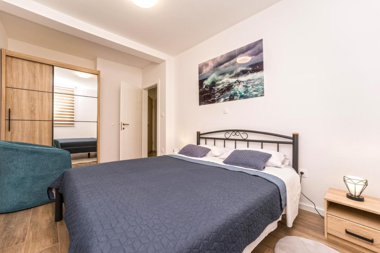 Relax Apartments Novalja Ngoại thất bức ảnh