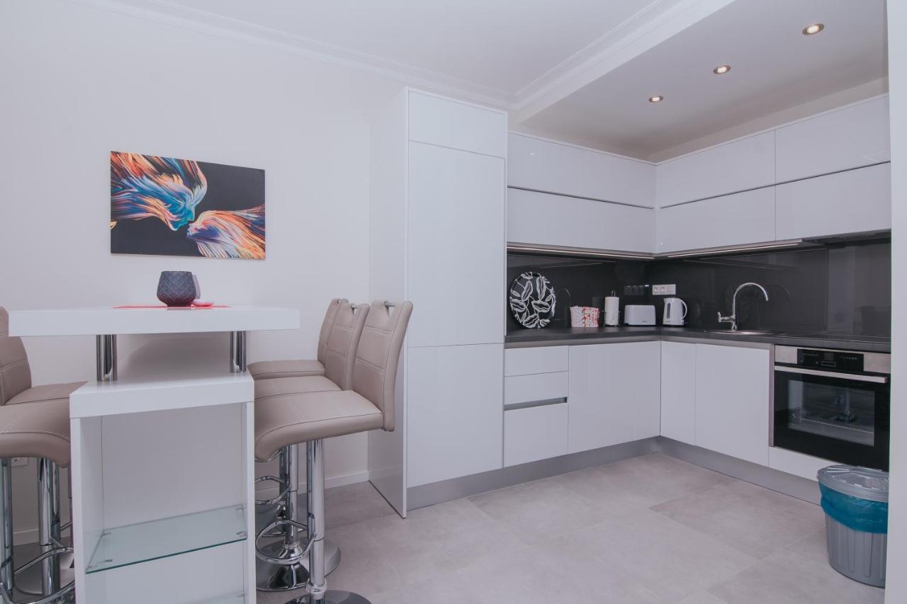 Relax Apartments Novalja Ngoại thất bức ảnh