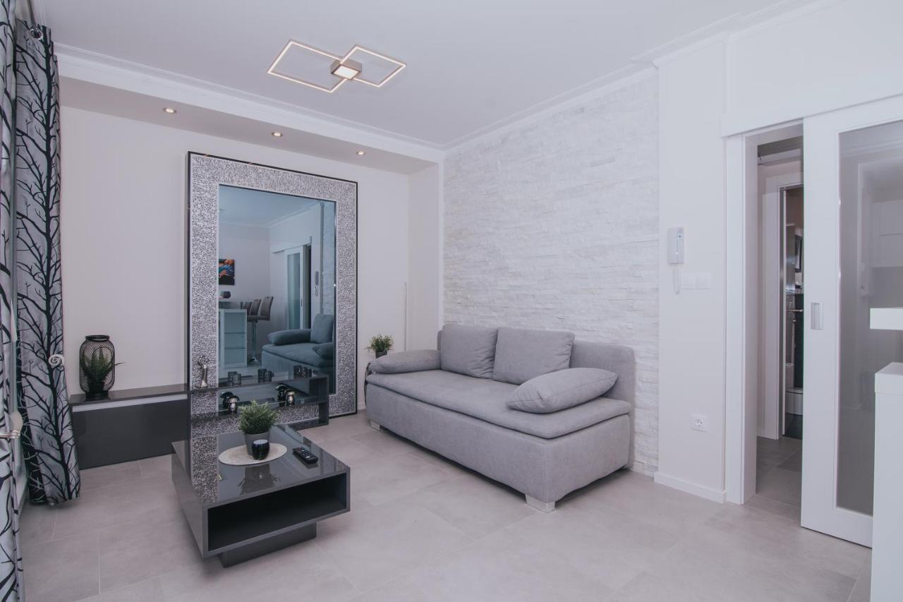Relax Apartments Novalja Ngoại thất bức ảnh