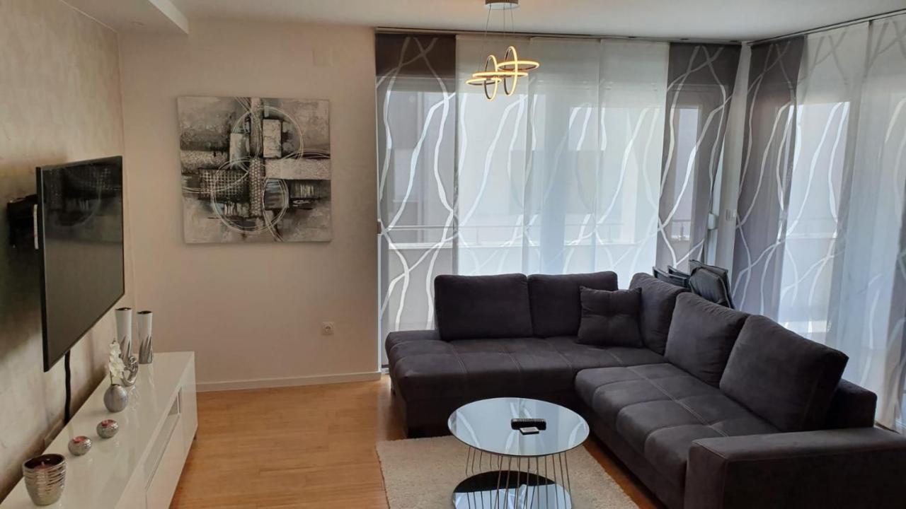 Relax Apartments Novalja Ngoại thất bức ảnh