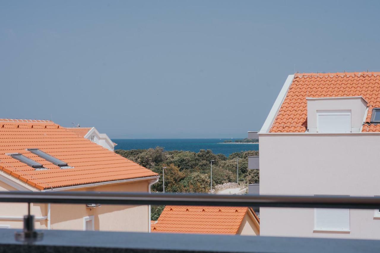 Relax Apartments Novalja Ngoại thất bức ảnh
